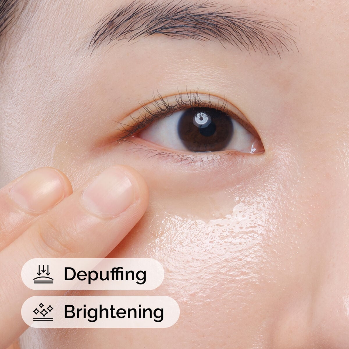 caffeine-solution-5-egcg-eye-serum-f5 ord-caffeine-solution-egcg-model-application-with-benefits.jpg