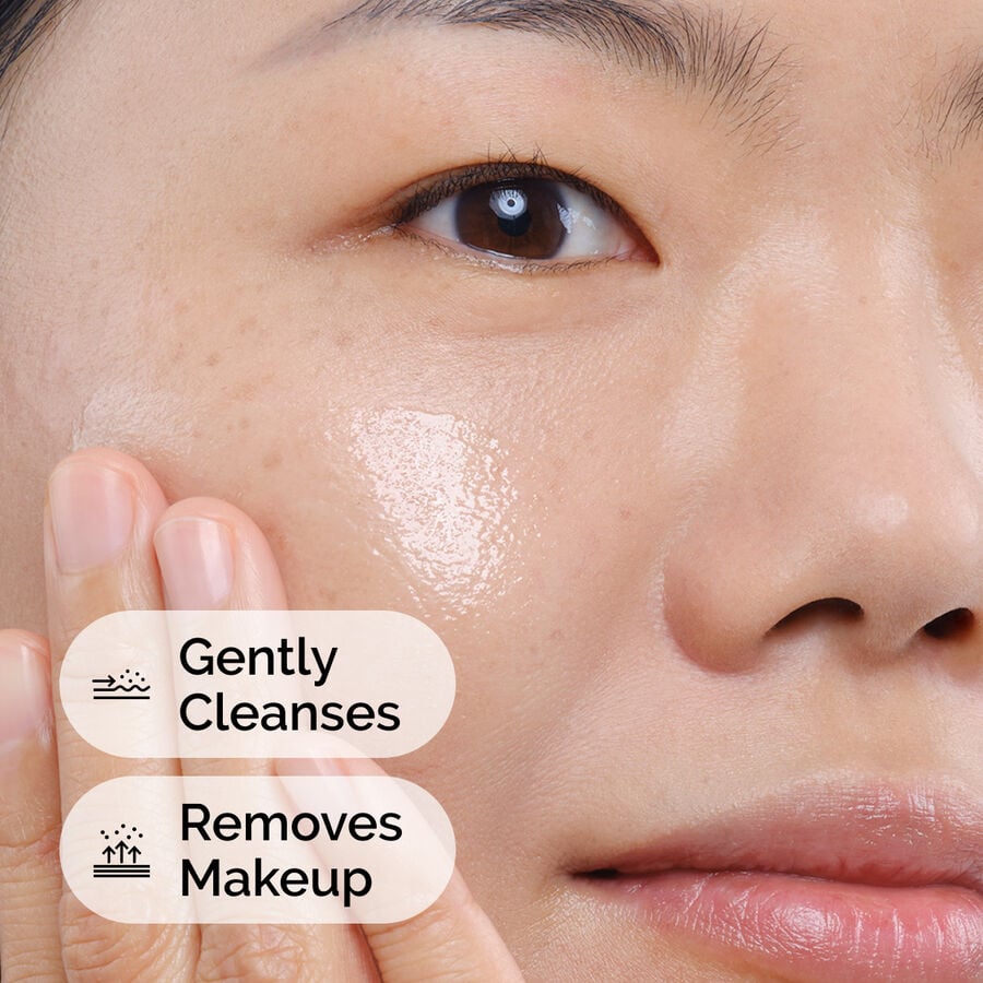 squalane-cleanser-o4 ord-squalane-cleanser-model-application-with-benefits.jpg